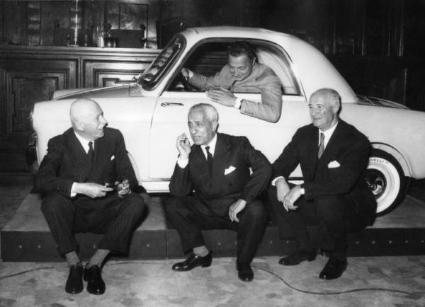 1957. Milano, Museo della Scienza e della Tecnica. Presentazione della Bianchina.