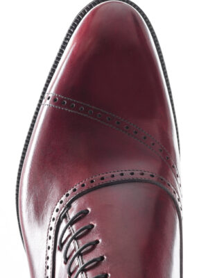 Scarpa "Argenta Bordeaux" -dettaglio punta