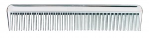 Pettine realizzato con lavorazione artigianale della linea 1930 di koh-i-noor (8 euro, www.koh-i-noor.it)