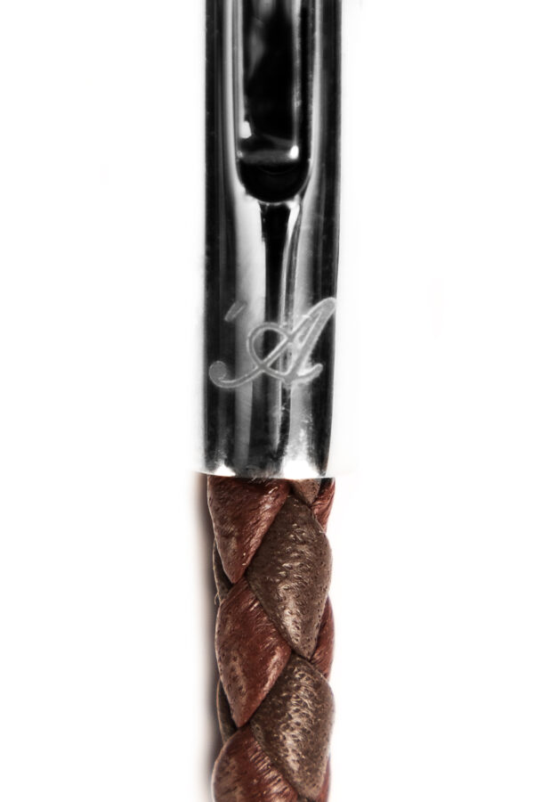 Skin cognac- dettaglio chiusura