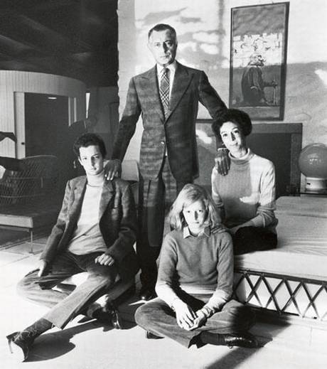 Gianni Agnelli and his wife Marella , his son Edward and his daughter Margherita , Villa Bona , 1968