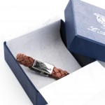 Bracciale in pelle Eddy marrone nella sua confezione