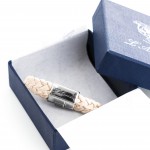 Bracciale in pelle Eddy naturale nella sua confezione