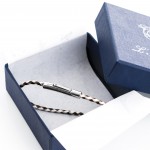 Bracciale in pelle Skin Bianco e Nero L'Avvocato nella sua confezione