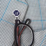 Pin Portaocchiali 