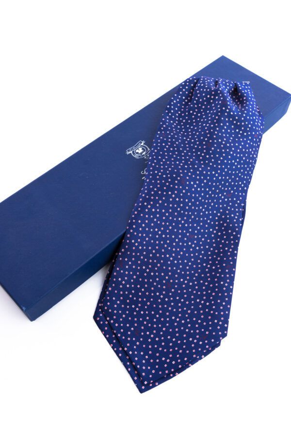 Ascot Gianni Blu Zaffiro con la sua confezione