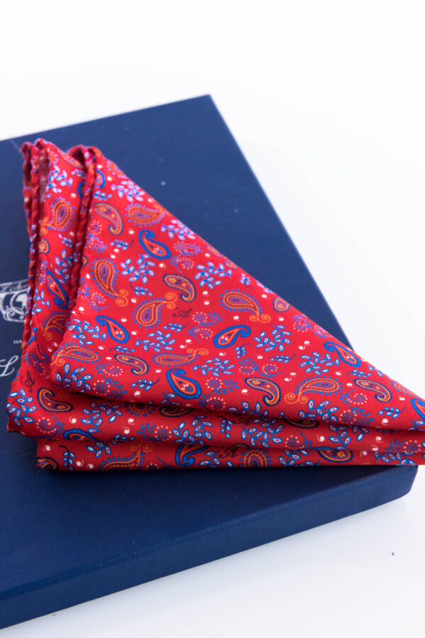 Pochette John Rosso traffico con la sua confezione